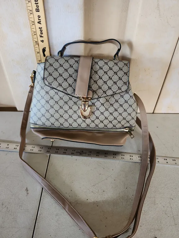 Like New Shoulder Purse, 1 Decor Strap Needs Reattached