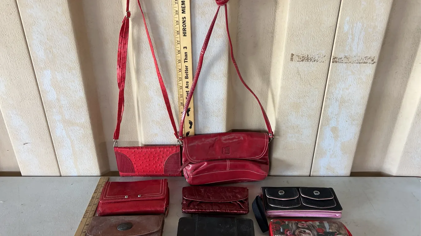 Assorted Purses & Wallets, Some Have Damage