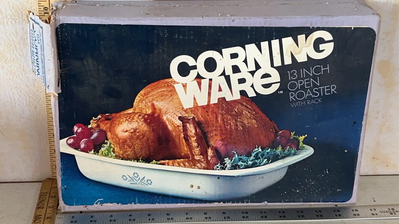 Vintage Unopened Corning Ware 13" Open Roaster W/Rack Blue Cornflower, Box Has Damage