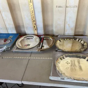 4 Silver Plated & 2 Rounds Metal Trays In Boxes