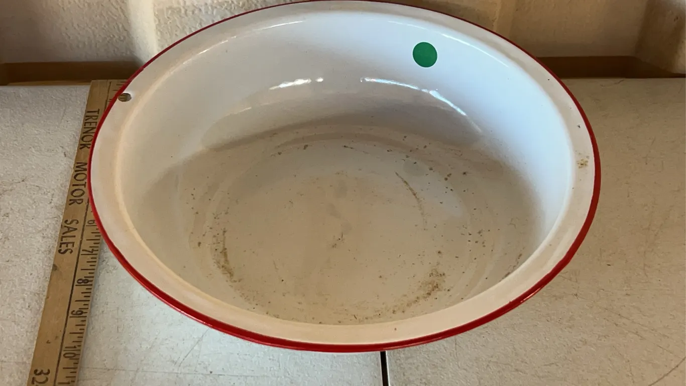 Vintage White Enamel Pan/Bowl 12"X3"