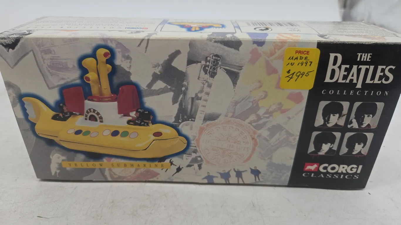 Vintage Corgi classics The Beatles yellow submarine new in box