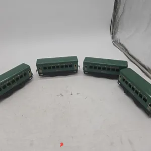 Vintage 1936 American flyer number 1122 Blue streak passenger cars set of four