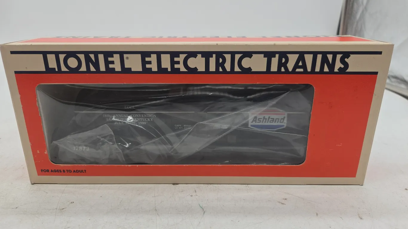 Vintage 1988 lcca convention car new in box