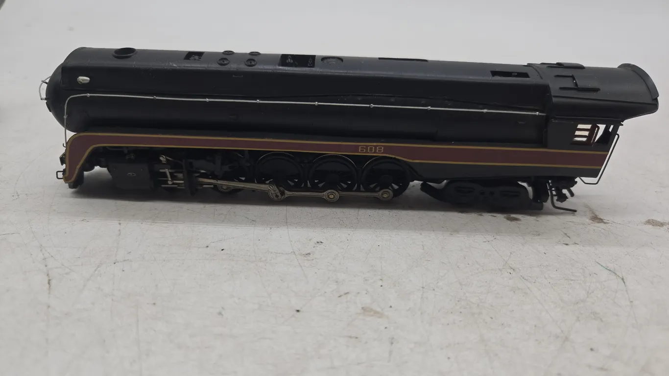 Vintage MTH brand HO scale number 608 Western j locomotive