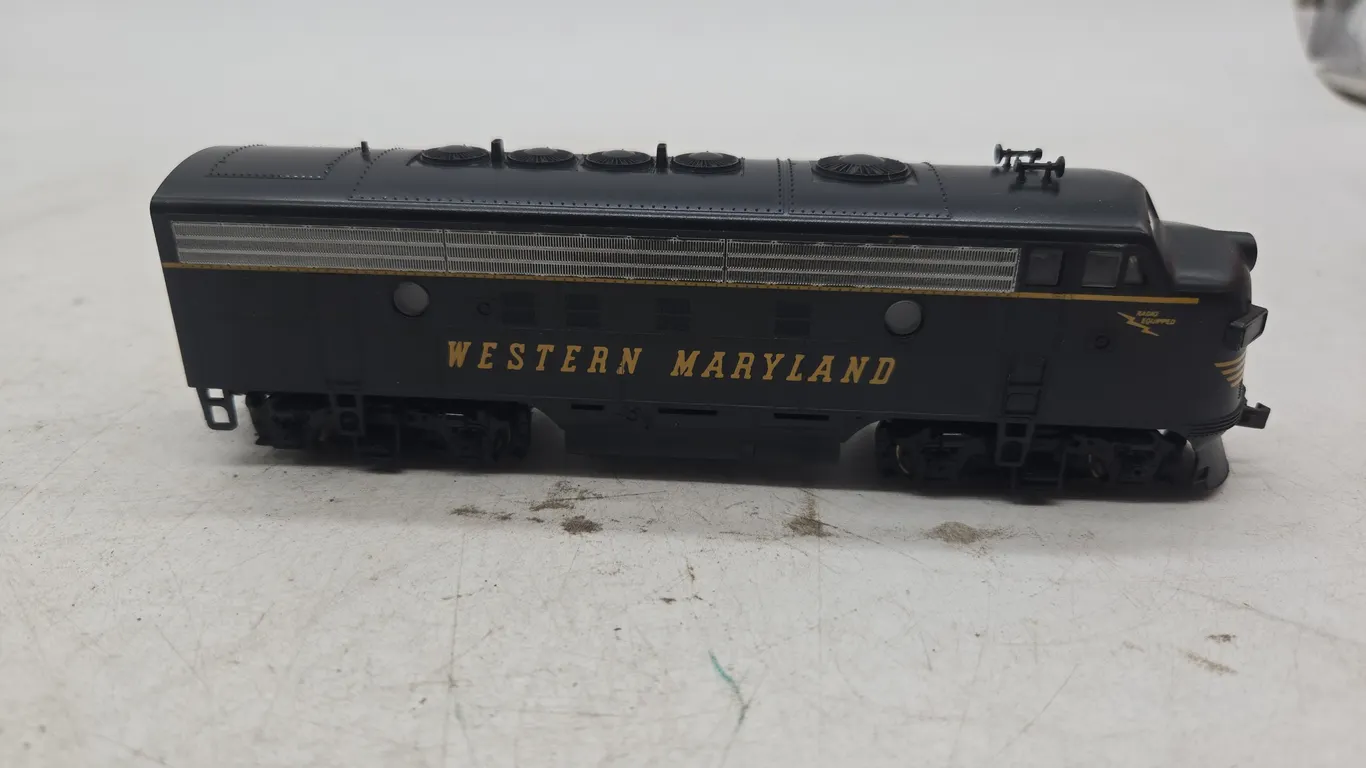 Vintage Stuart hobbies Western Maryland diesel locomotive