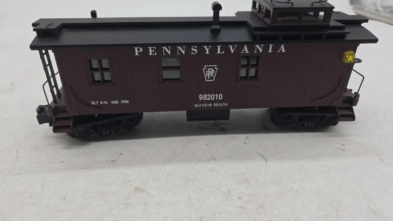 Vintage MTH brand Pennsylvania wood sided caboose nice no box