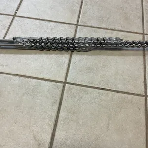 UNUSED LOT OF VARIOUS SIZE DRILL BITS