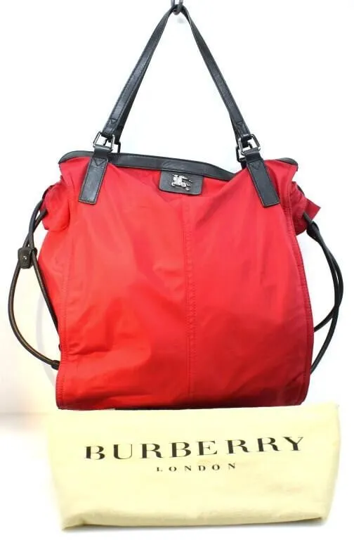 BURBERRY BUCKLEIGH RED NYLON TOTE BAG + DUSTBAG