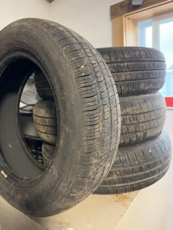 Set Of 4 Tires 165/65r14 79s