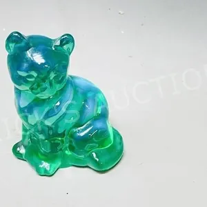 4" tall Fenton art glass cat - with label