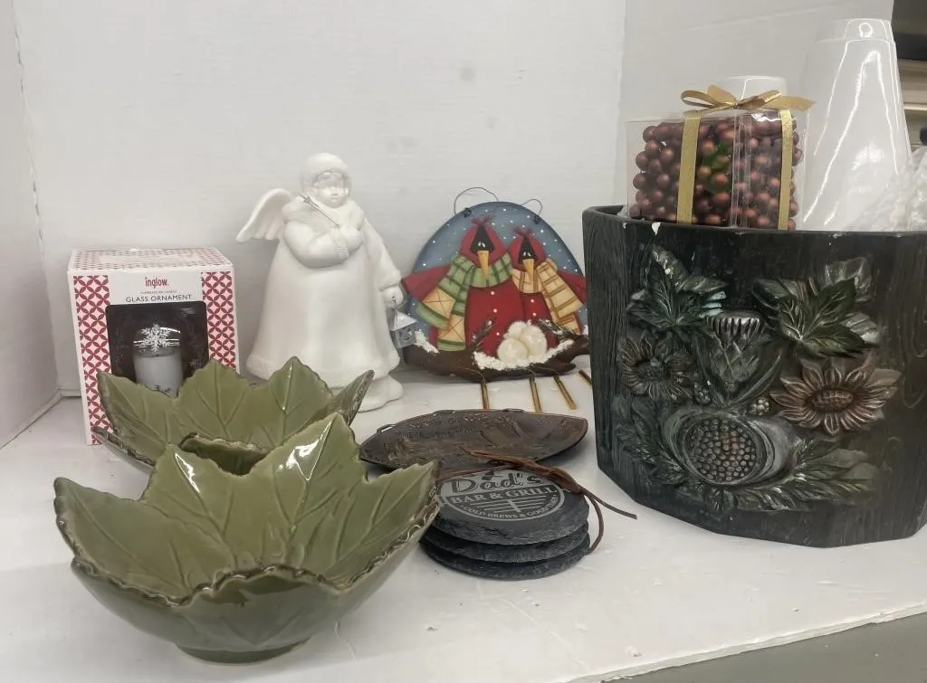 Variety of home decor items. Includes ornaments