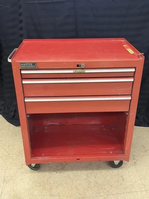 Master Mechanic 3-drawer rolling tool cabinet