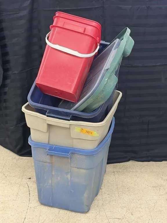 3 Totes & more
