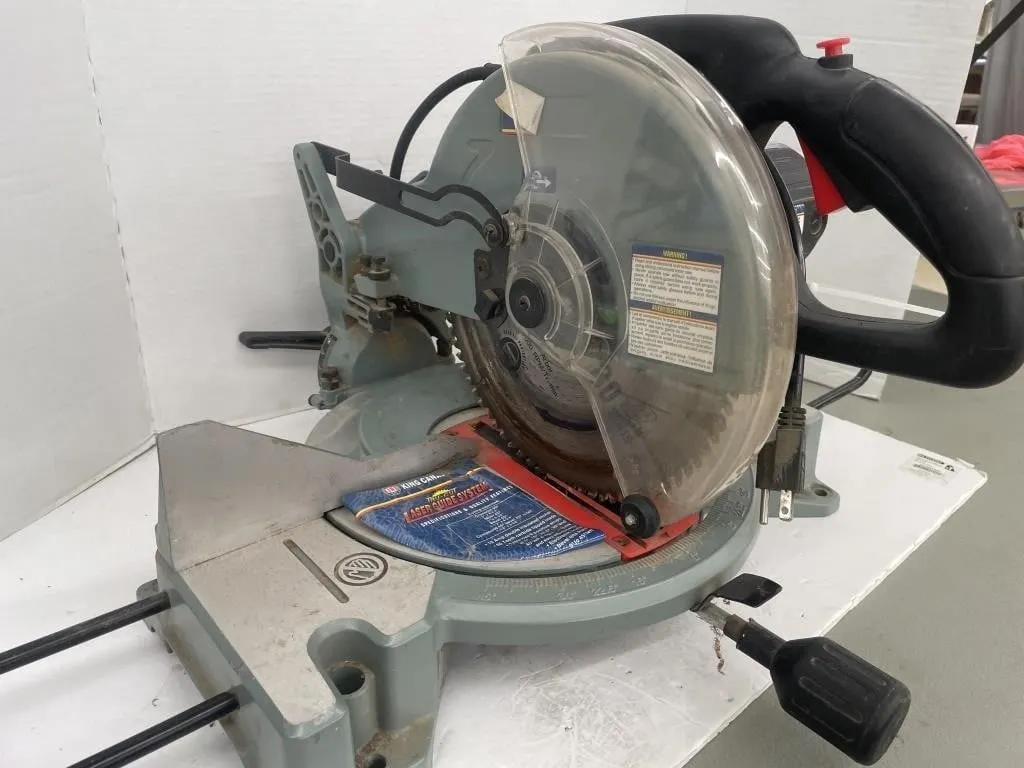 King Canada 10-inch Compound Miter Saw with Laser
