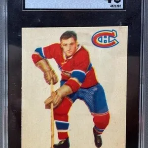 Grade 4 SGC Parkhurst 1955-56 Dickie Moore Hockey
