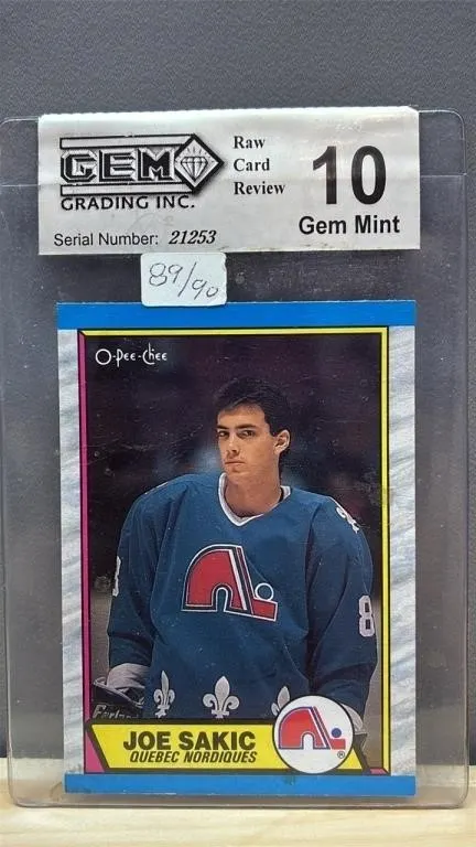 Grade 10 GEM OPC 1989-90 Joe Sakic Hockey