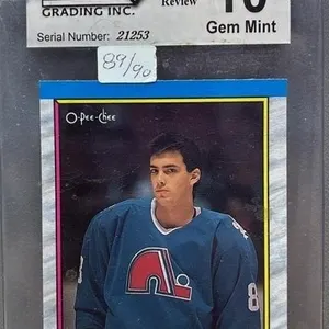Grade 10 GEM OPC 1989-90 Joe Sakic Hockey