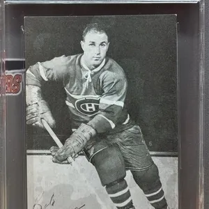 KSA Authenticated 1960�s Montreal Canadiens