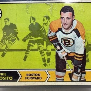 1967-68 Phil Esposito Hockey Card. *SC