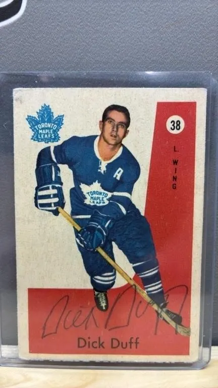 1959-60 Parkhurst Autographed Dick Duff Hockey
