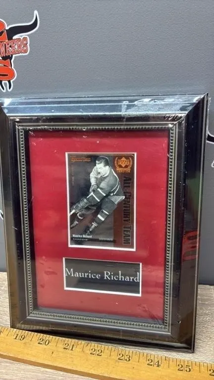 Framed Upper Deck Legends Maurice Richard Hockey
