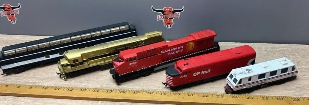 HO scale Railway Locomotives and Passenger Car