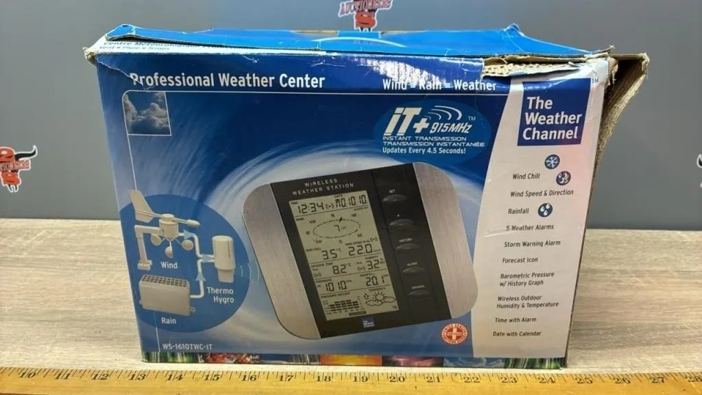 Used Weather Station. Unknown Working Condition.