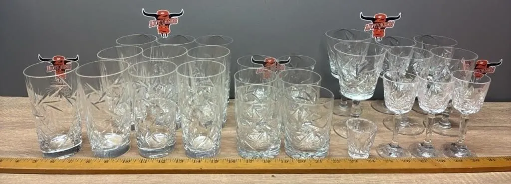 Pinwheel Crystal Drinkware. *NO SHIPPING