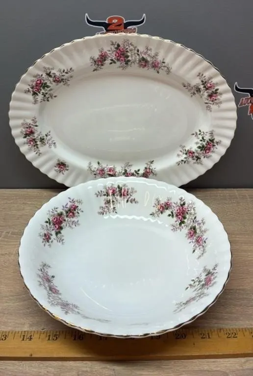 Royal Albert Lavender Rose 13� Platter & 8.5�diam