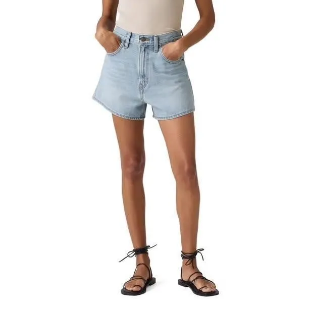 Levis High-Waisted Denim Mom Shorts Size 16