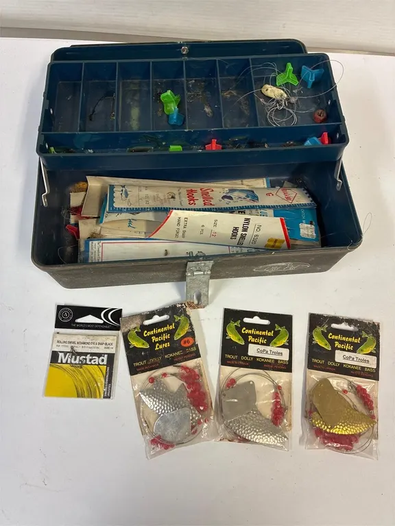 Old Pal Tackle Box with contents