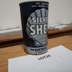 Silver Shell motor oil can