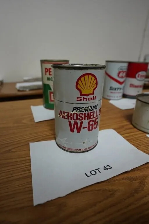 Shell Premium Aeroshell oil can