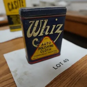 Vintage Whiz auto polishing cloth tin