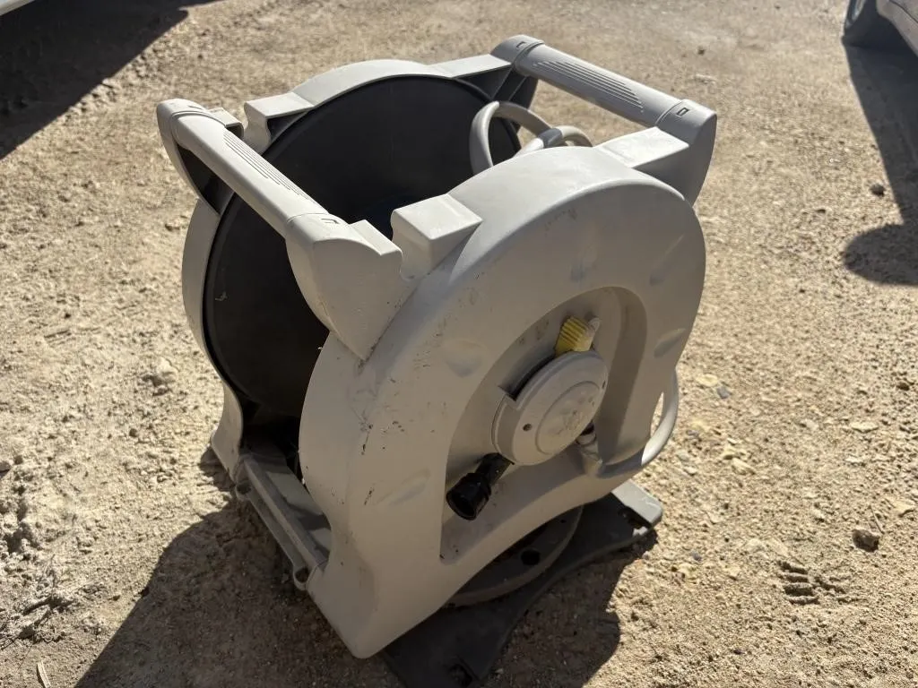 Retractable Hose Reel Cart