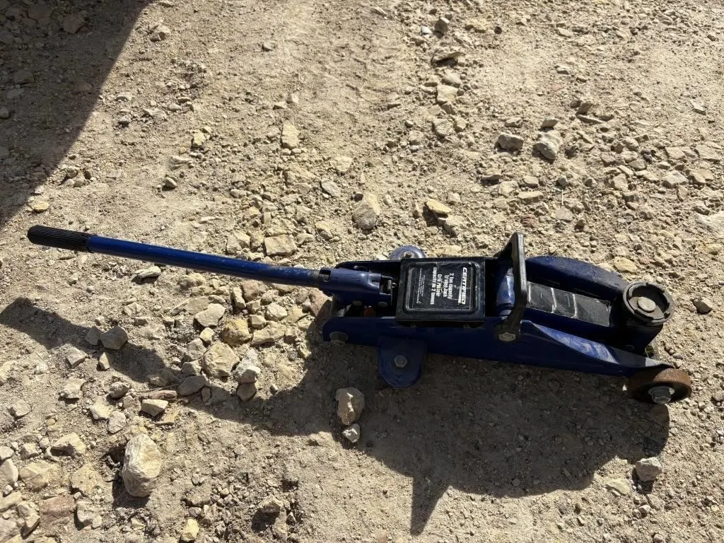 Certified 2 Ton Trolley Floor Jack