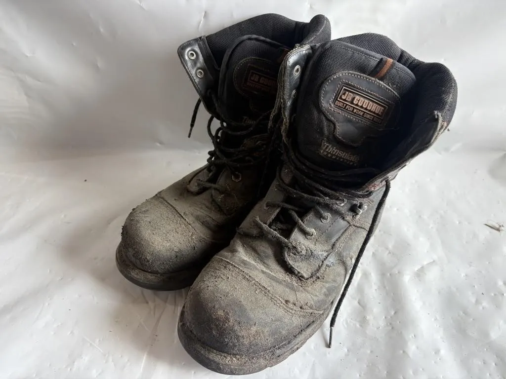 JB Goodhue Thinsulate Insulated Work Boots, Size