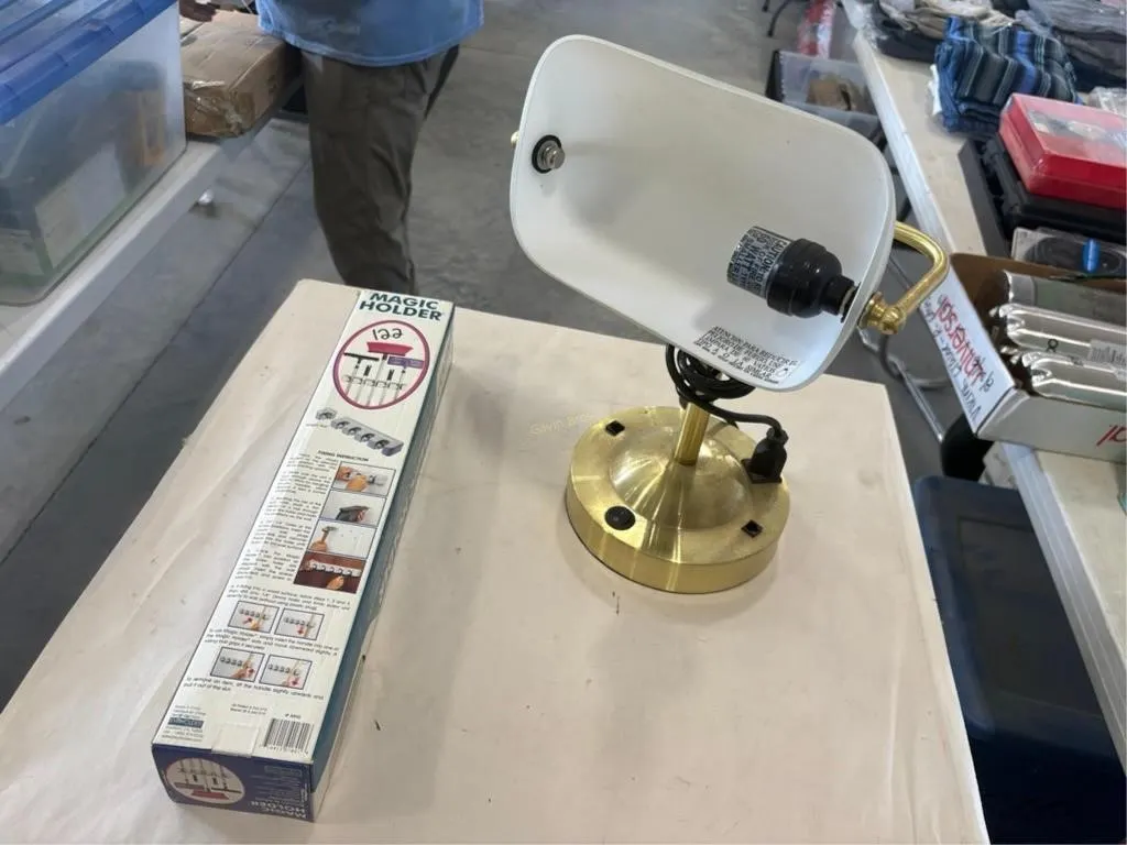 Lamp & Magic Holder Organizer