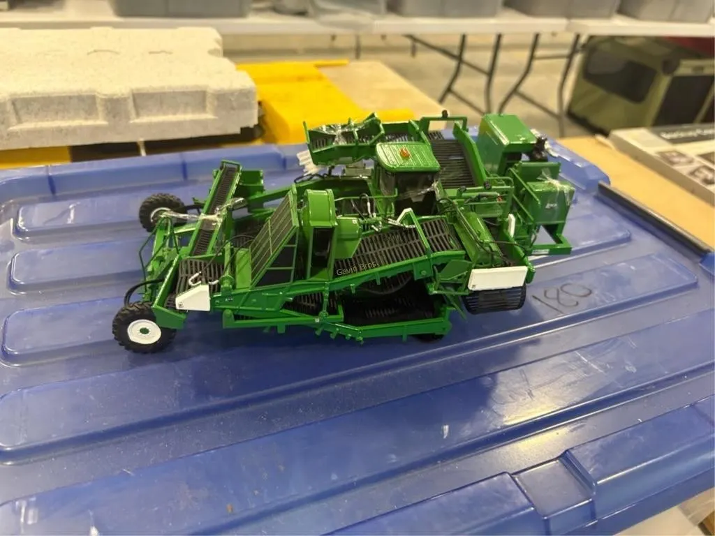 Lenco 2000 4-Row Potato Harvester Toy