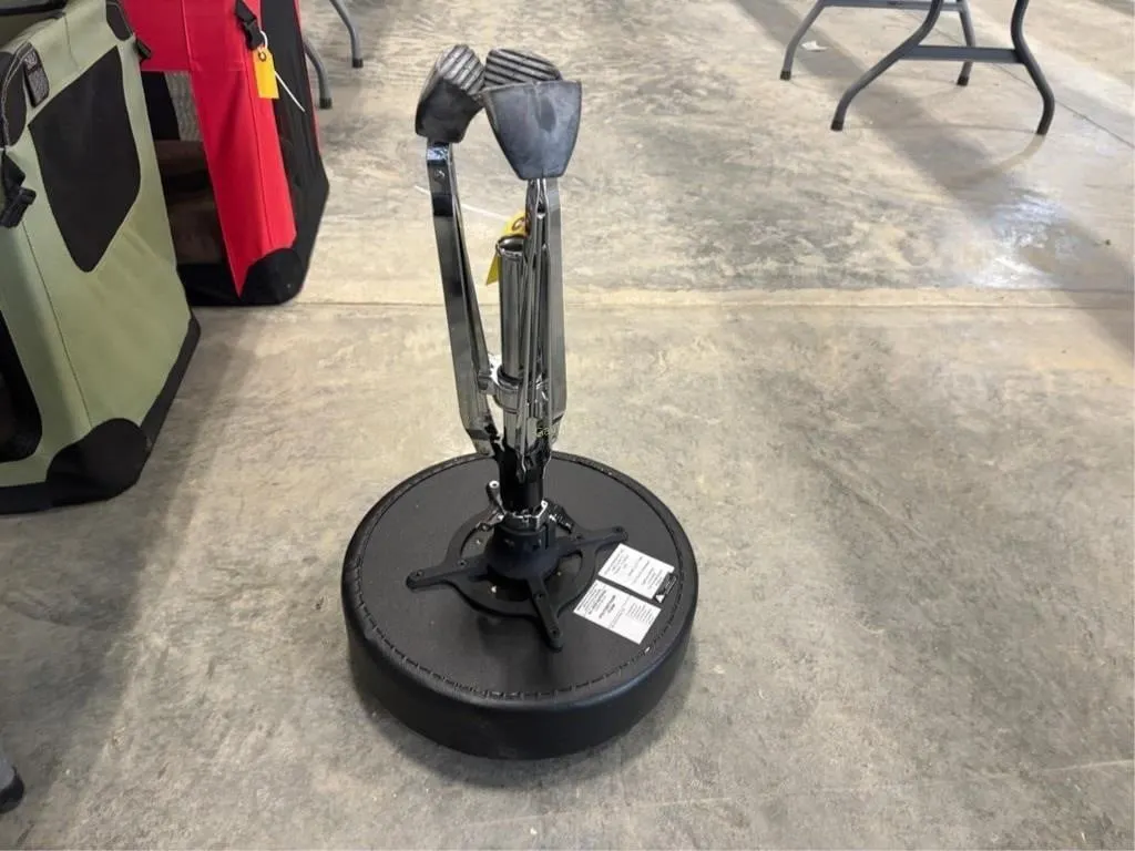 Tri-pod Stool