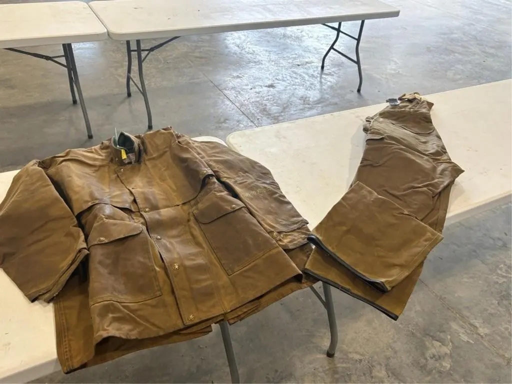 Filson Sz.46 Jacket & Sz40 Bibs
