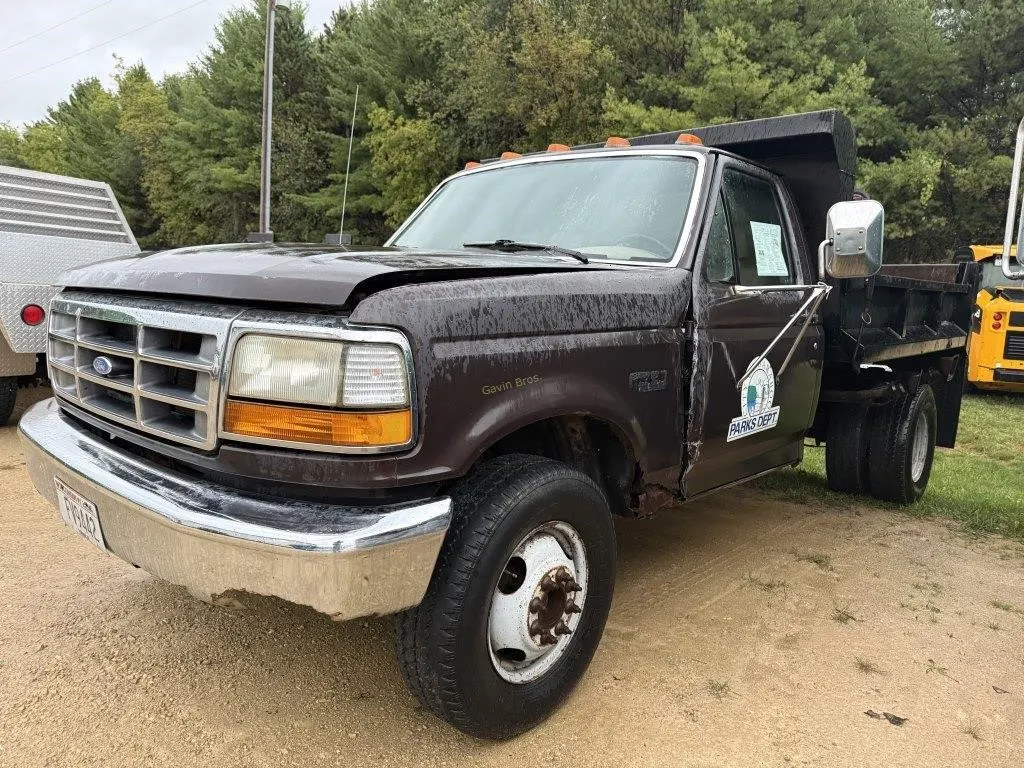 1992 Ford F-350 Dump Truck