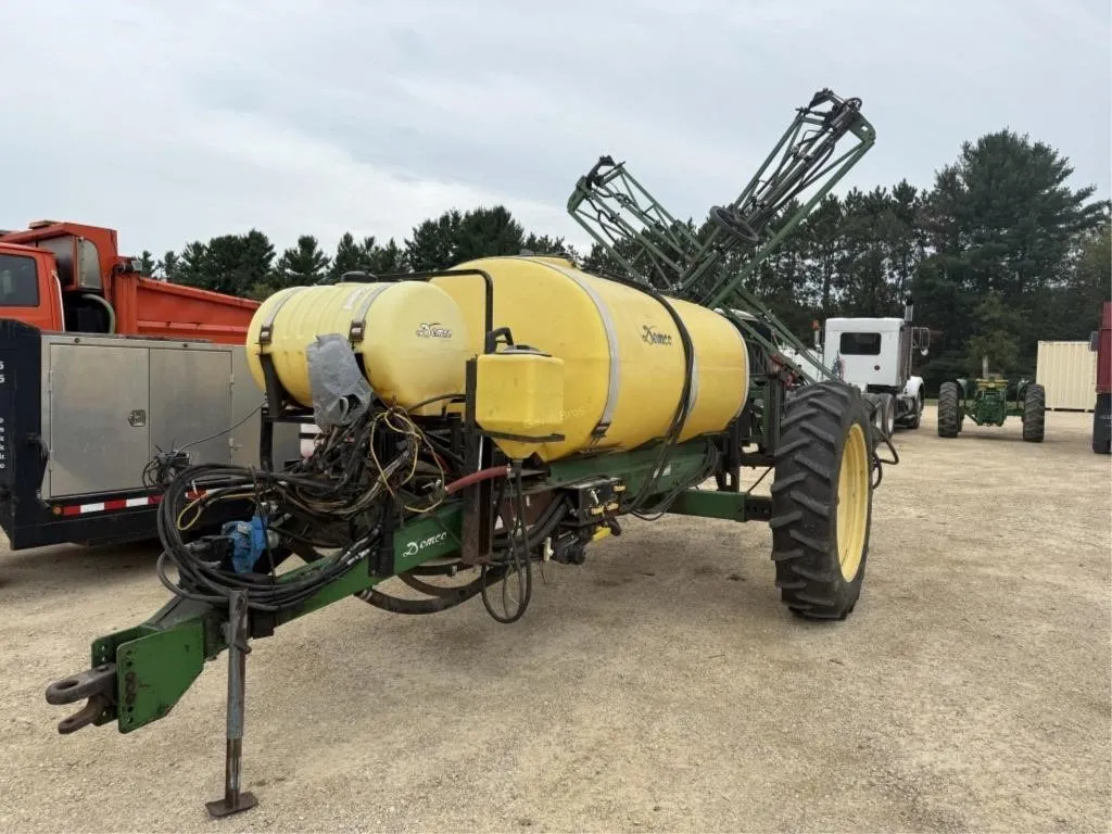 Demco 1000gal Sprayer