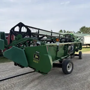 John Deere 925 Grain Head