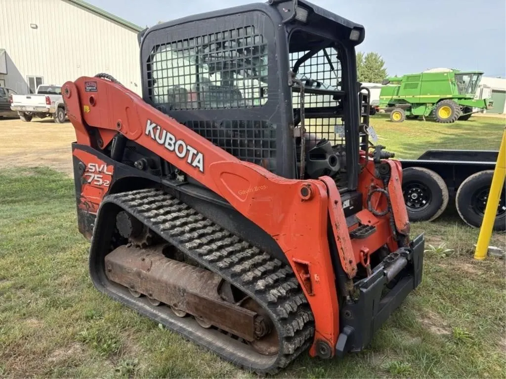 Kubota SVL 75-2 Tracked Skidsteer