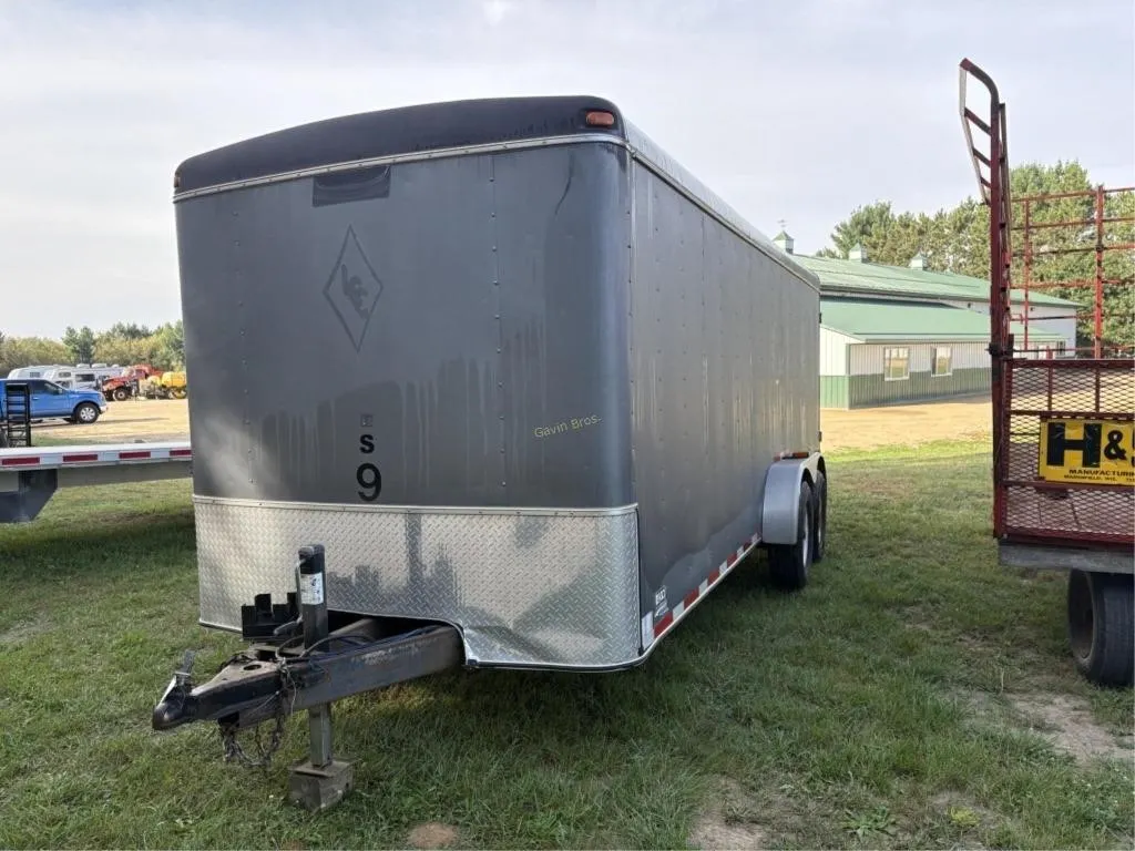 2003 Southwest 20' x 7' Enclosed Trailer
