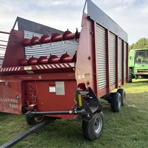Miller Pro 5300 Forage Wagon