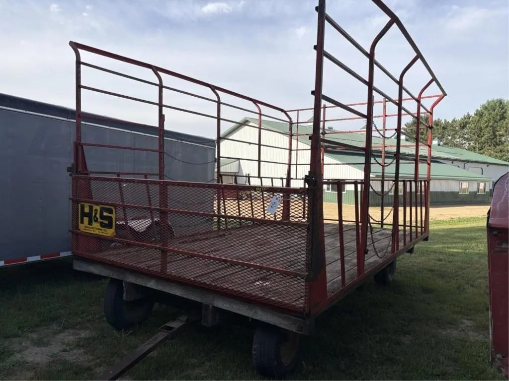 H&S 16' Hay Wagon