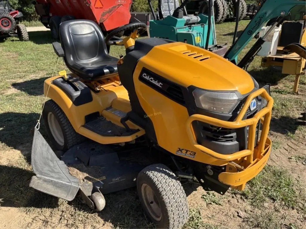 2016 Cub Cadet GSX Lawn Mower